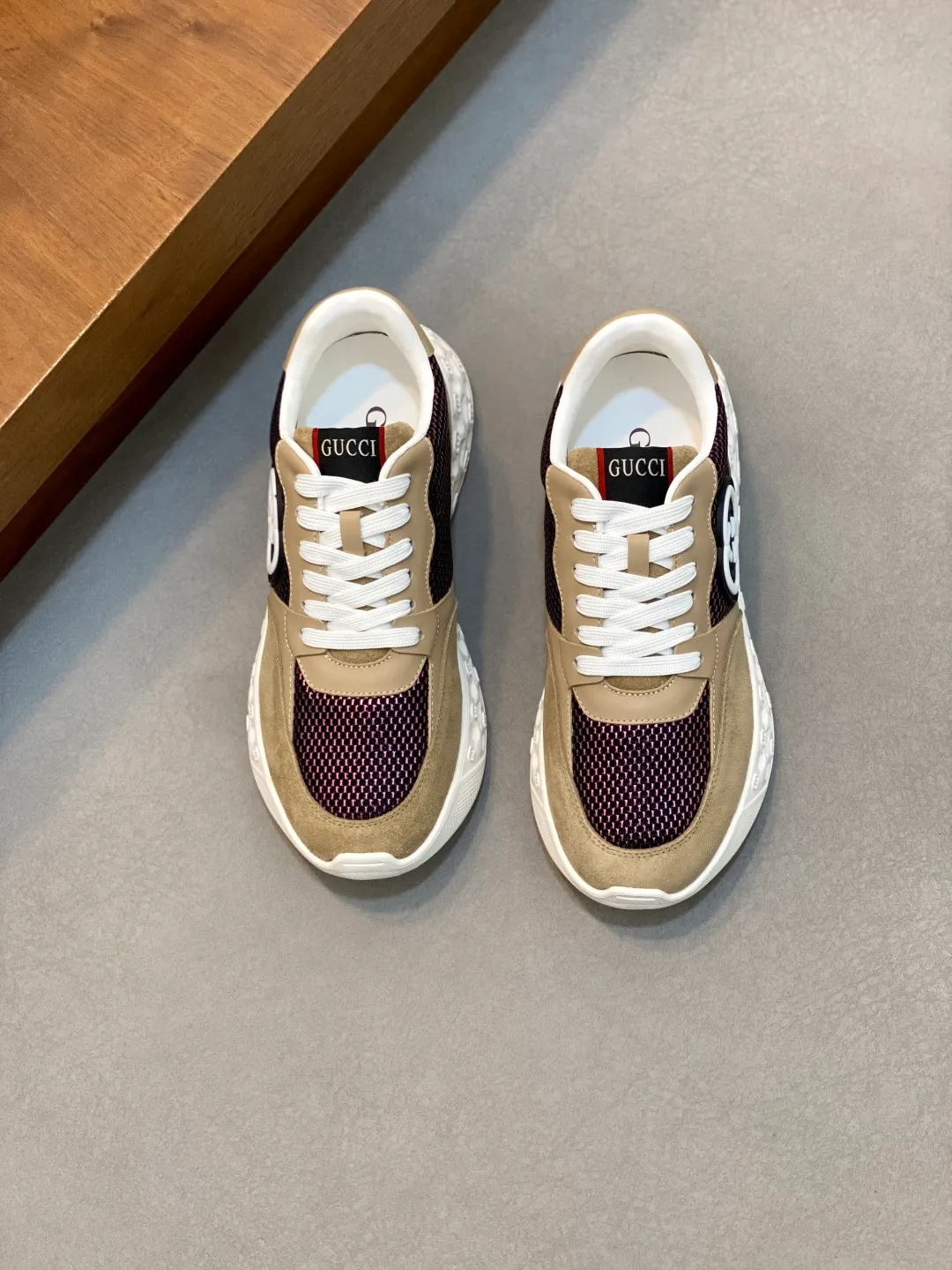 Men's shoes 💰780 [Gucci] Gucci - High-end quality original order - Upper: Napa calfskin, pebbled calfskin, computer embroidered brand totem - Inner: water-dyed cowhide - Outsole: ultra-light TPU·rubber; two-color molded outsole -Super high quality control·Fine workmanship: highlighted (high-end·luxury·grade) -Size: 38-44 (38 45 can be customized)